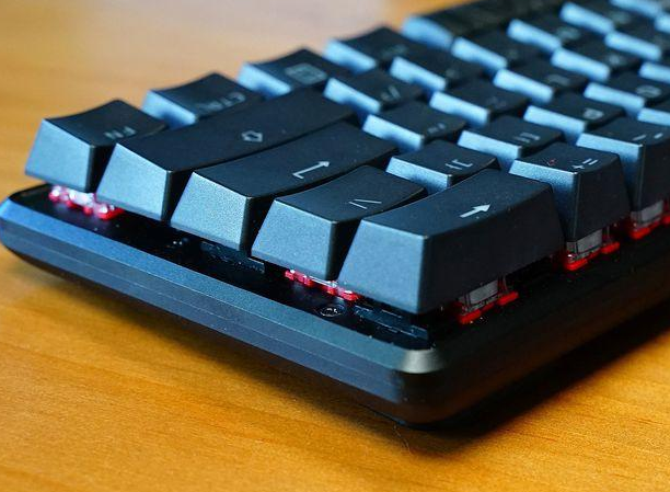 Win7开机键盘不能使用怎么办?