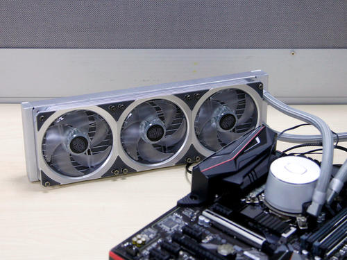 水冷散热器和风冷散热器哪个好?