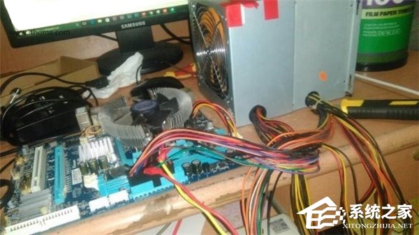 如何让PC的第二电源跟主电源一起开启或关闭?
