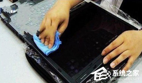 笔记本电脑屏幕反光怎么办?