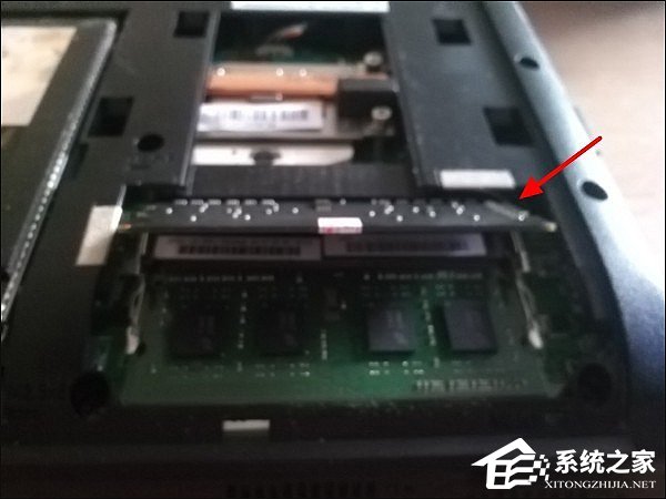 笔记本内存条怎么装?笔记本加内存条教程图解