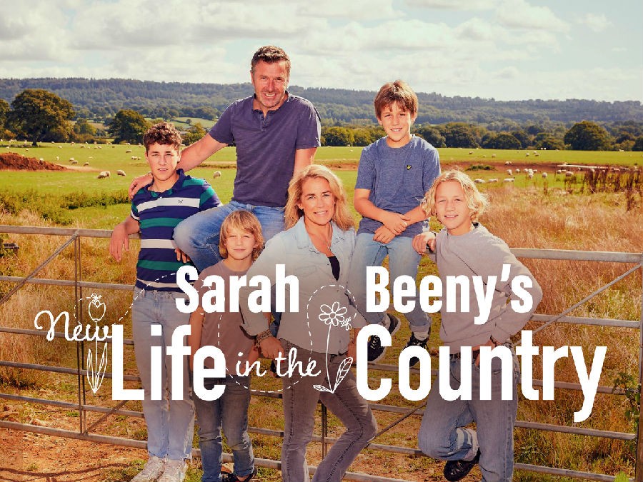 Sarah.Beenys.New.Life.in.the.Country.S01 1.jpg