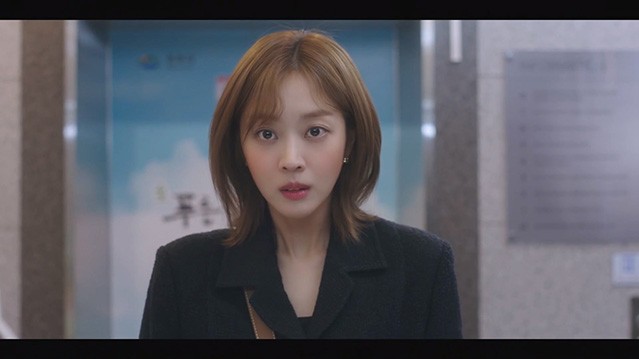 恋爱不可抗力.2023.S01E01.HD1080P.AAC.H264.CHS.BTSJ6.mp4_004819.240.jpg