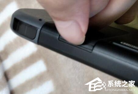 Switch的sd卡怎么插?